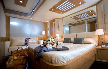74 Muse (Demo Boat) 12 Rodman Muse 74 Interior