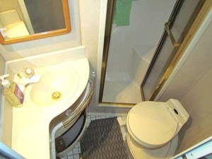 1996 Sea Ray 55 Sedan Bridge 8 9