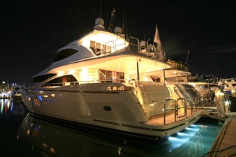 JOHNSON 80’ SKYLOUNGE W/FISHING COCKPIT  10 Stern quarter