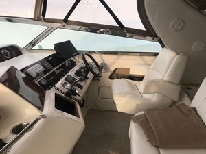 1995 Sea Ray 450 Sundancer 21 