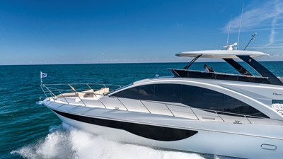 2022 Dyna Flybridge 63 10 62_DYNA_PRINT-20 copy (Custom)