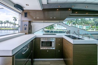 2017 Cruisers Yachts 60 Cantius 23 
