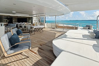 MOONRAKER 38 