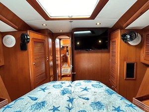 ACADIA 40 VIP Cabin, Aft