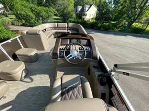 26' Bennington 26 LX 6 