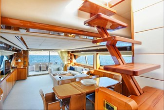 FERRETTI 881 16 