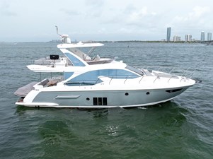 50 Flybridge 7 