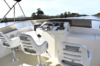 2001 Motor Yacht Sports Cat 44 32 