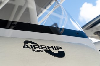 2017 Airship 330 34 
