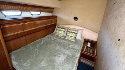 1998 Ferretti 80ft 25 1998 Ferretti 80ft (25)
