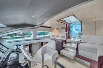 95 Raised Pilothouse 100 95' Azimut-69