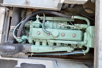 NO NAME 10 50 WILLARD 1979 MAIN ENGINE