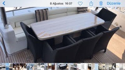 81935-3588701 17 80-2012-Sunseeker-Yacht-24