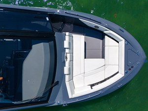 Cruisers Yachts 42 GLS OB 14 42' Yacht Cruisers GLS-14