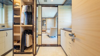 INSPIRATION 66 Benetti-125-IYG-Italian-Yacht-Group-Listing-on-YachtWay-64