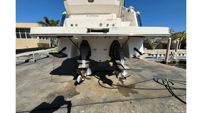 2016 Regal 30 Express| 30' 7 