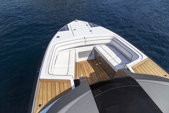 Limo 16  | EXTERIOR (16)