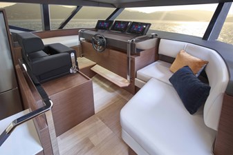 Prestige X70 11 PRESTIGE-X-LINE-020BD_d