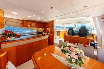 LADY YOUSRA 14 M/Y LADY YOUSRA SUNSEEKER 82 Kitchen