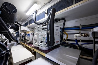 EAGLE'S NEST 83 _forward_stateroom_12