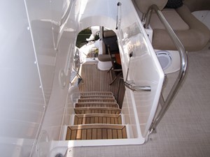 SEDONA 42 Hinged Hatch at Flybridge Steps  