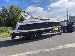 30' Regal 2005 3060 Window Express 2 