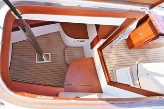 WELCOME 23 WELCOME: 2024 Leonardo Eagle 44 Interior Looking Down