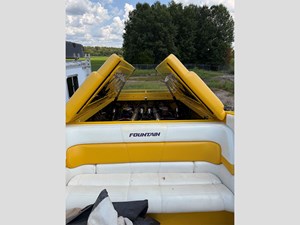 47' Fountain 1999 Lightning 16 