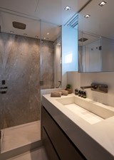Dinaia SAN LORENZO SL 106 26 Master bathroom