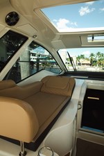 - 17 19_2019 35ft Sea Ray 350 Coupe NADA MAS