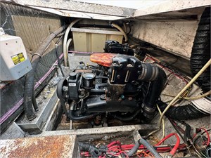 1998 Maxum 2800 SCR 27 