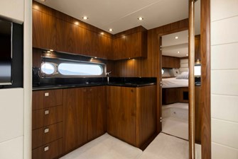 NO NAME 10 yachtImage_int_762_18468