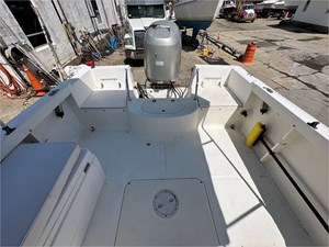 2001 Sea Hunt Escape 200 26 