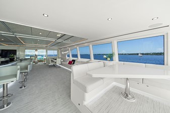 OBSESSION 51 Skylounge Looking Aft  
