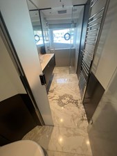 LEILANI 49 Princess Y95  Owner Cabin Restroom