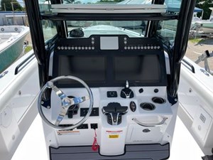 2023 Everglades 273CC 12 