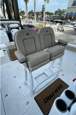 2022 Sea Pro 259 Center Console 16 17