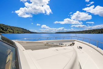 QUE SA-RAH SA-RAH 59 Foredeck
