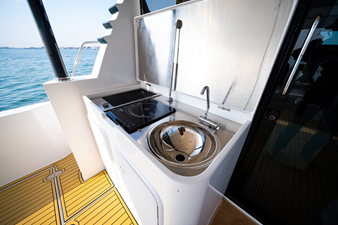 #2 SILVERCAT 46LUX 32 