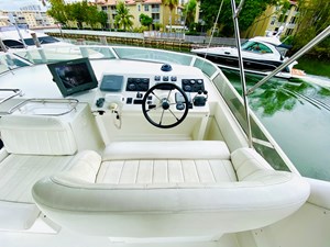 The Motley Crew 95 96_2003 57ft Navigator THE MOTLEY CREW