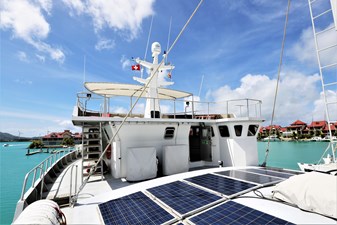 BASILISK 2 Solar panels to flybridge (5760 x 3840) (2)