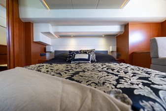 Tinka  32 33_2016 55ft Prestige 550S TINKA