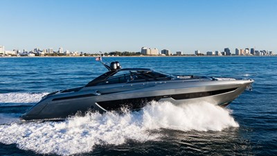 2021 Riva 76' Bahamas 167 