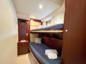 NOUS 26 PRINCESS V58-29