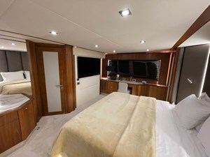 Blade 6 11 MASTER CABIN3
