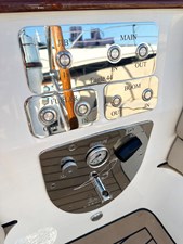 WELCOME 15 WELCOME: 2024 Leonardo Eagle 44 Controls Starboard Cockpit