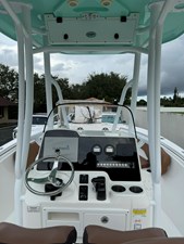 2017 TIDEWATER 220  12 