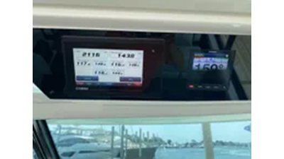 2021 Tiara Yachts 43 LE 12 