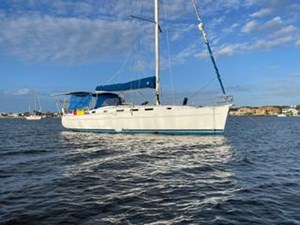 2005 Beneteau Cyclades 43 4 