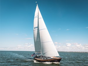 ENCORE 1  Encore Sailing